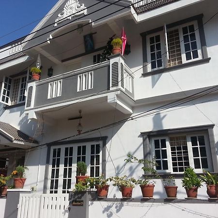Gloria Homestay Kochi Екстериор снимка